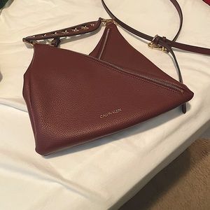 New Calvin Klein handbag, never used.   $20.00, postage $10.00 UPS ground.